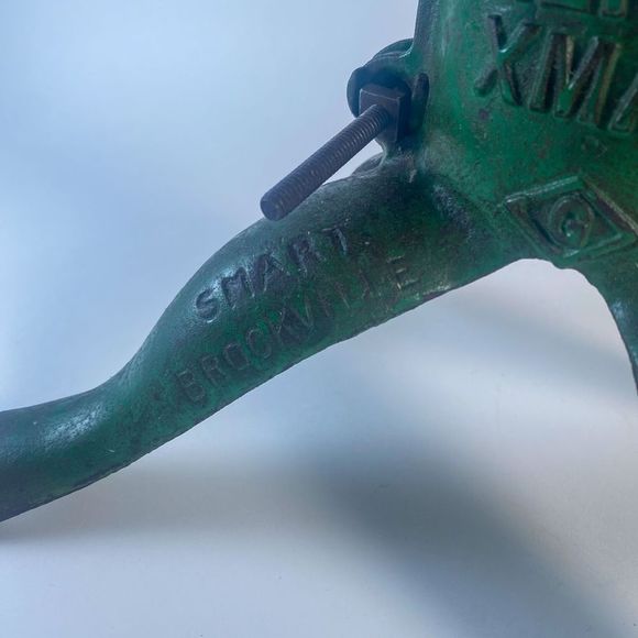 1930’s Cast Iron Christmas Tree Stand - Picture 4 of 9